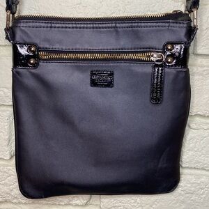 Versatile Coach Snoopy Signature Shoulder Bag